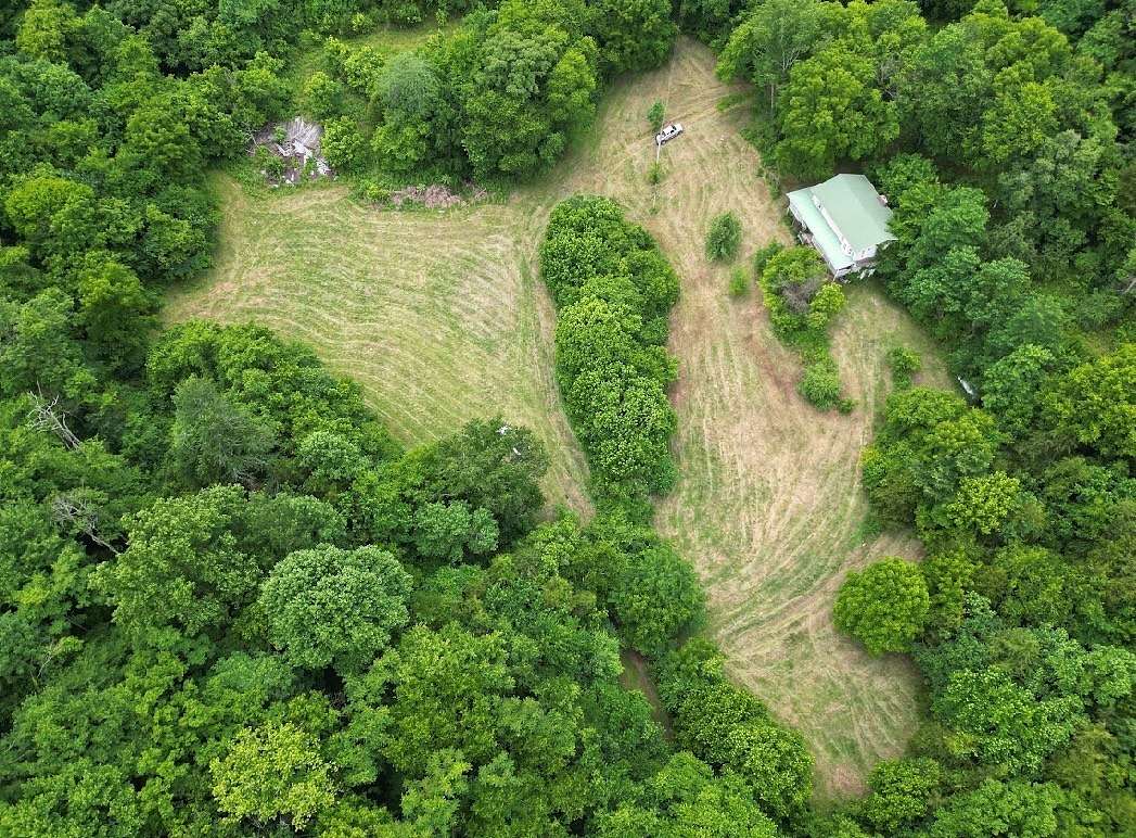 98.7 Acres of Land for Sale in Hickman, Tennessee