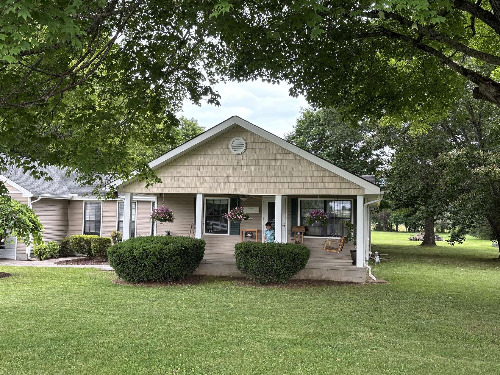 2.1 Acres of Land with Home for Sale in Dunlap, Tennessee
