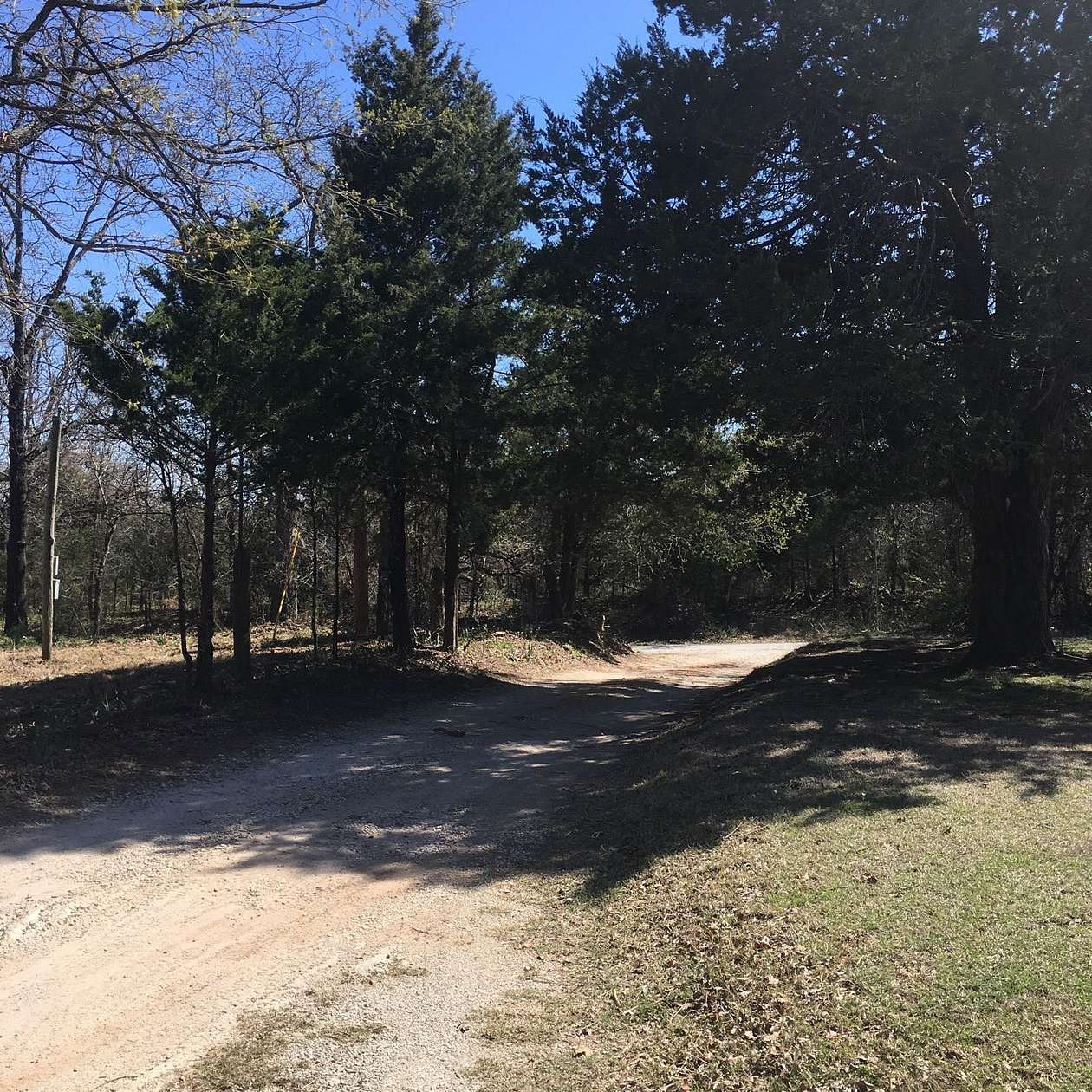 0.63 Acres of Residential Land for Sale in Pottsboro, Texas