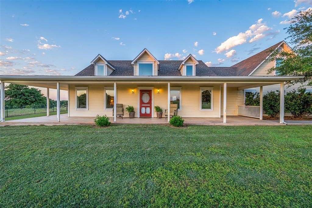 14.8 Acres of Land with Home for Sale in Montague, Texas