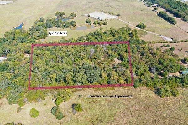 5.17 Acres of Residential Land for Sale in Fairfield, Texas