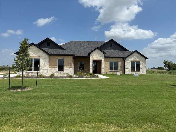 2 Acres of Land with Home for Sale in Weatherford, Texas