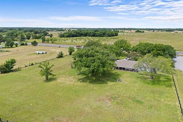 2 Acres of Land with Home for Sale in Bonham, Texas