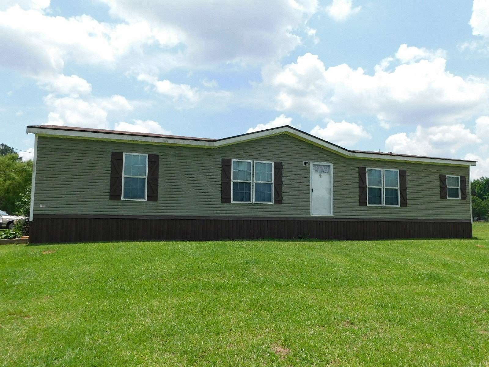 15 Acres of Land with Home for Sale in Sarepta, Louisiana