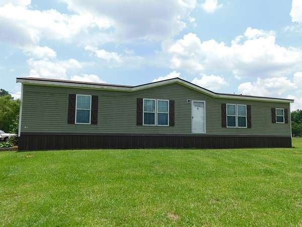 15 Acres of Land with Home for Sale in Sarepta, Louisiana