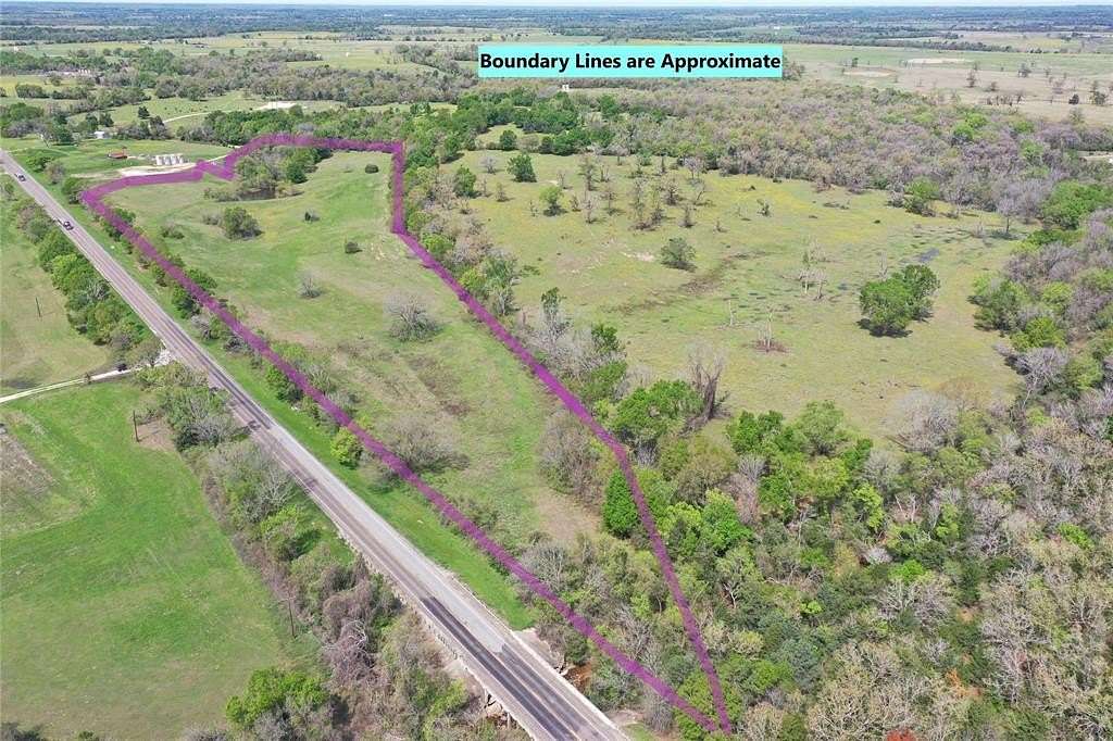 18.1 Acres of Land for Sale in Donie, Texas