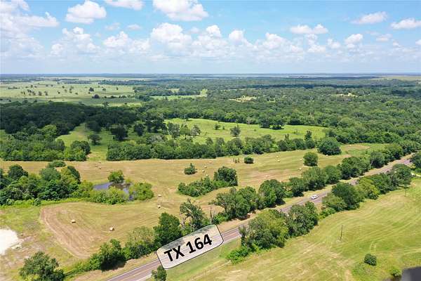 18.1 Acres of Land for Sale in Donie, Texas