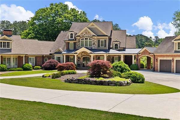 5 Acres of Land with Home for Sale in Kennesaw, Georgia