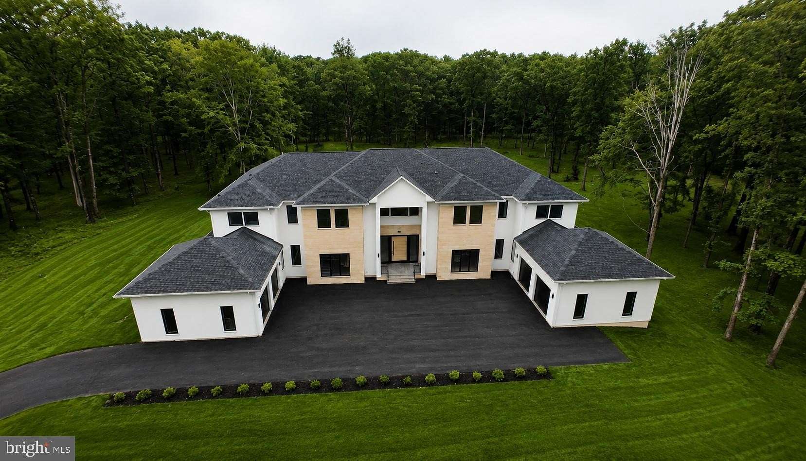 5 Acres of Land with Home for Sale in Clifton, Virginia