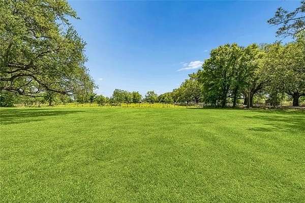 Mixed-Use Land for Sale in Violet, Louisiana
