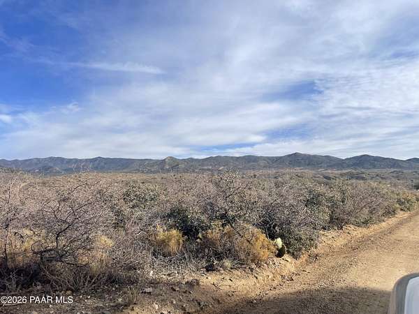 2.2 Acres of Land for Sale in Wilhoit, Arizona