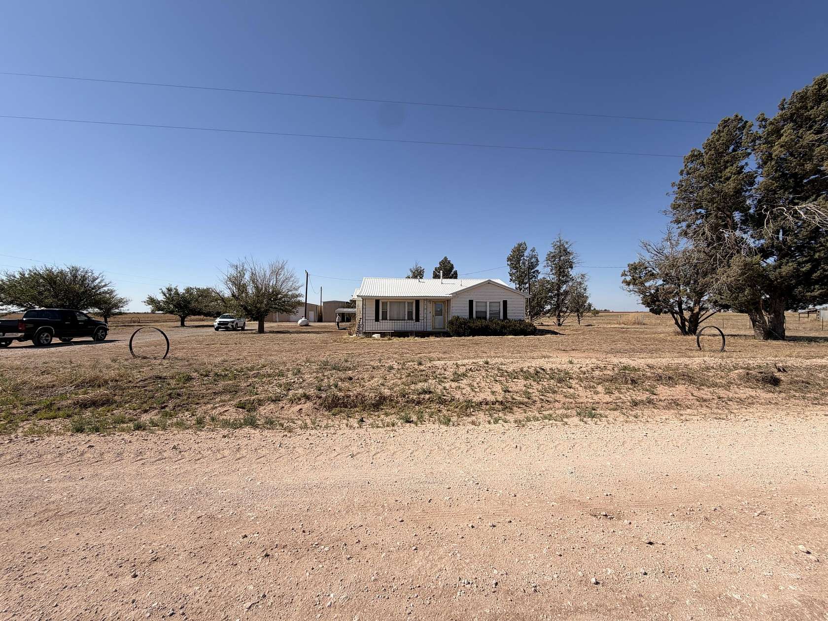 5 Acres of Land with Home for Sale in Smyer, Texas