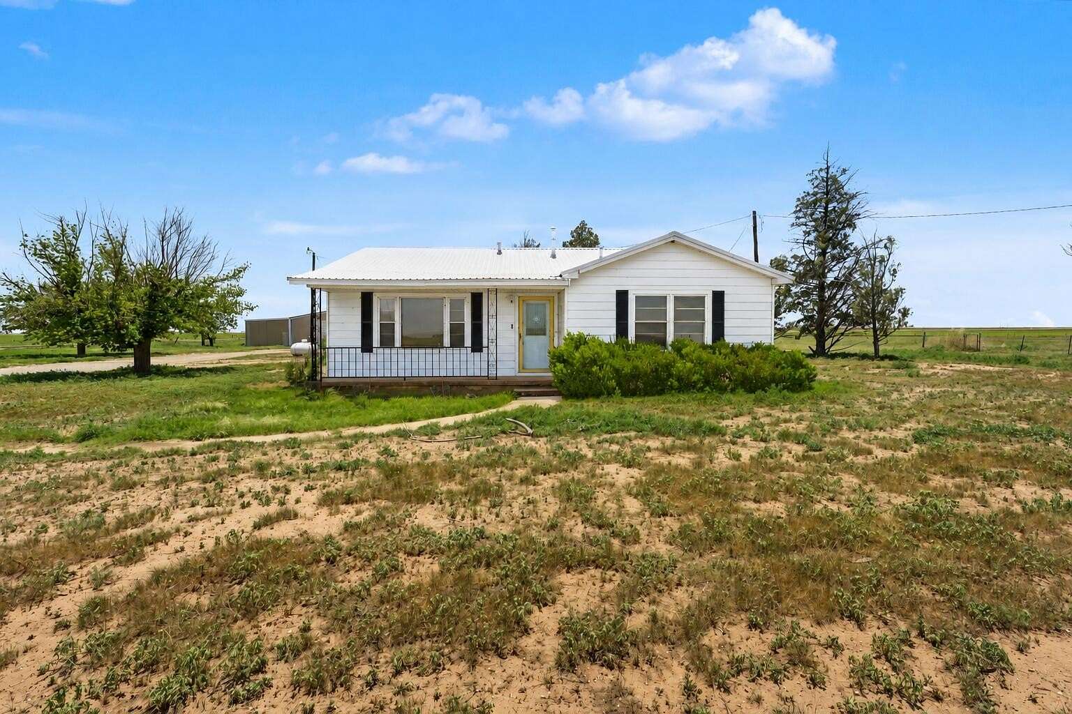5 Acres of Land with Home for Sale in Smyer, Texas