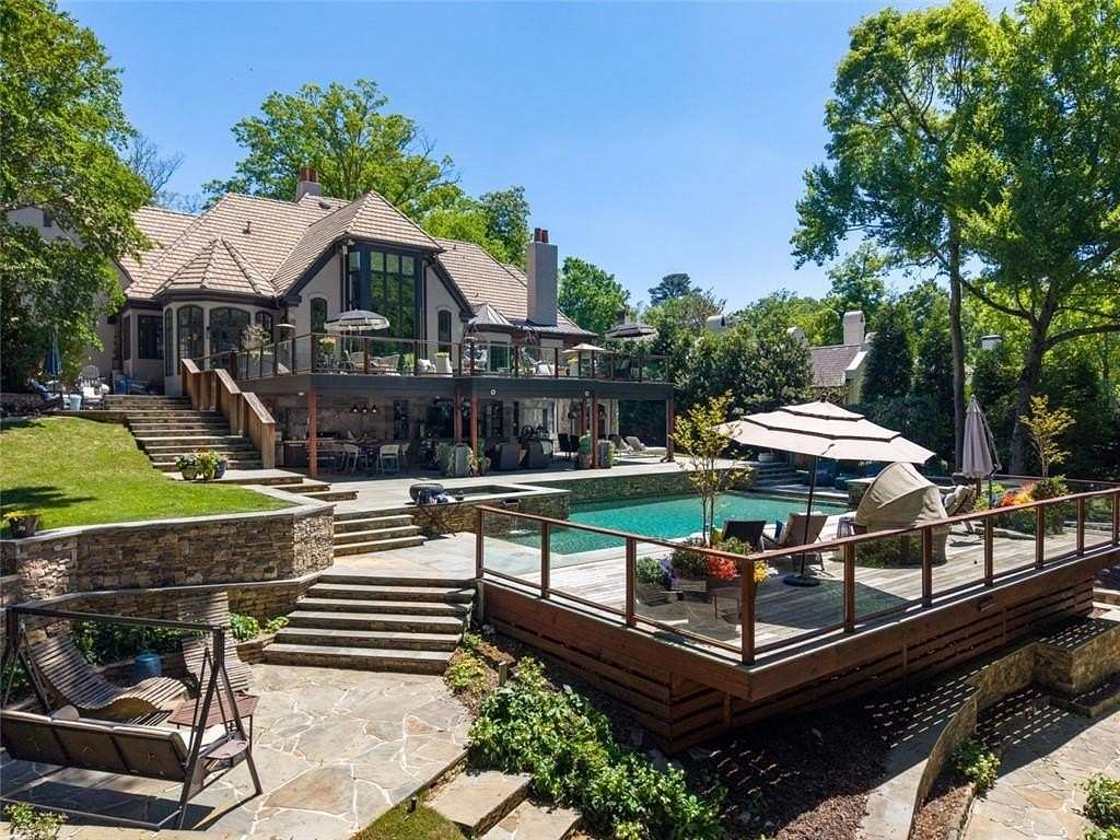 1.78 Acres of Land with Home for Sale in Atlanta, Georgia