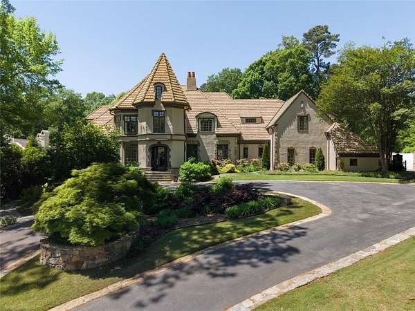 1.78 Acres of Land with Home for Sale in Atlanta, Georgia