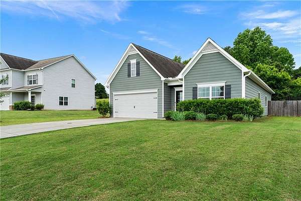 27 Acres of Land with Home for Sale in Adairsville, Georgia