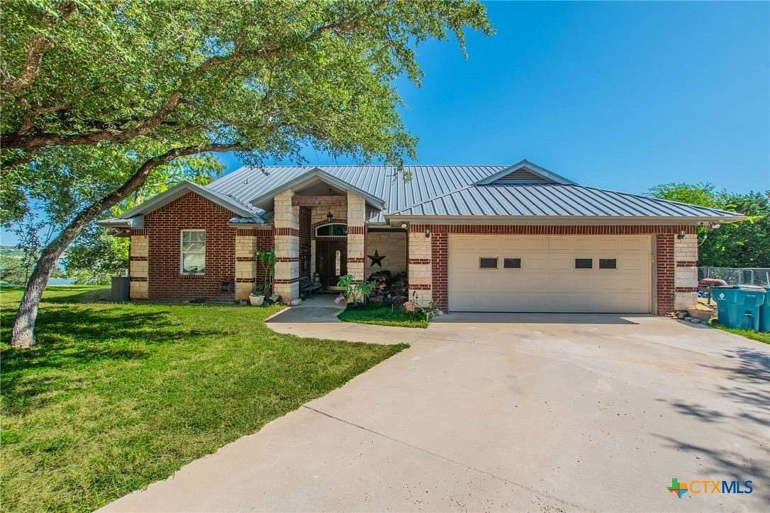 1.77 Acres of Land with Home for Sale in Temple, Texas