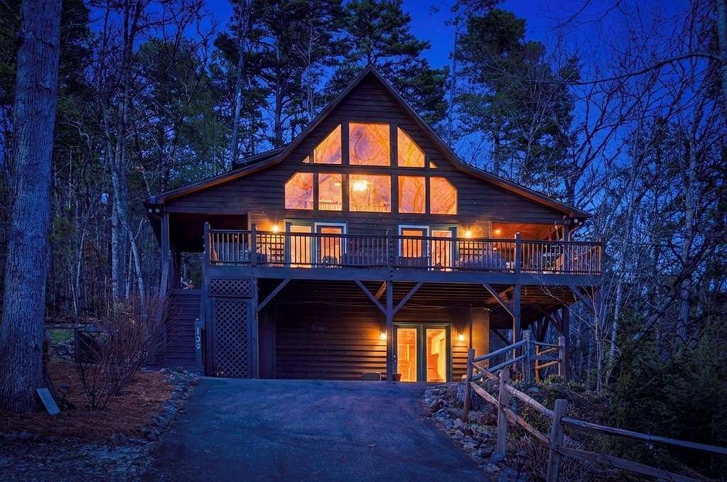 1.72 Acres of Land with Home for Sale in Murphy, North Carolina