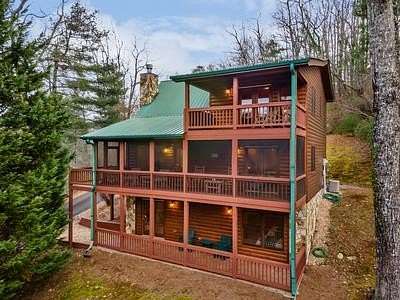 1.5 Acres of Land with Home for Sale in Blue Ridge, Georgia