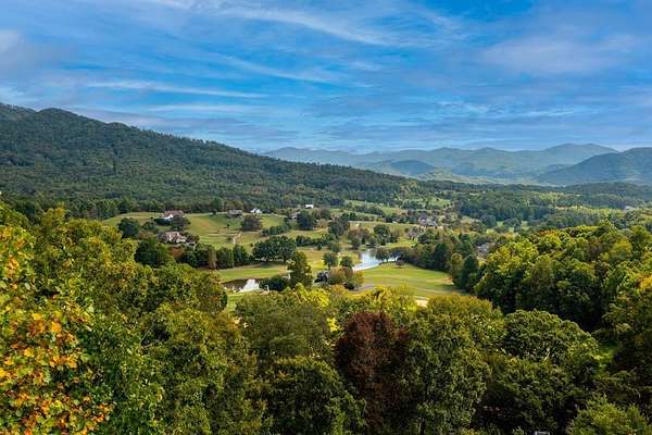 1 Acre of Residential Land for Sale in Hayesville, North Carolina