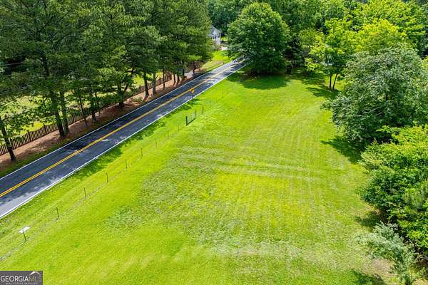 10 Acres of Residential Land for Sale in Dallas, Georgia