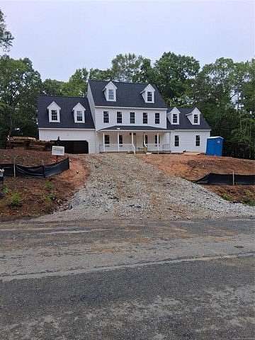 1.5 Acres of Land with Home for Sale in Williamsburg, Virginia
