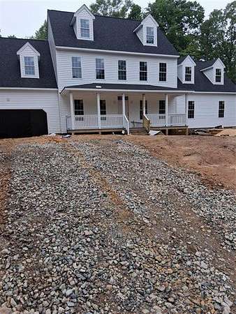 1.5 Acres of Land with Home for Sale in Williamsburg, Virginia