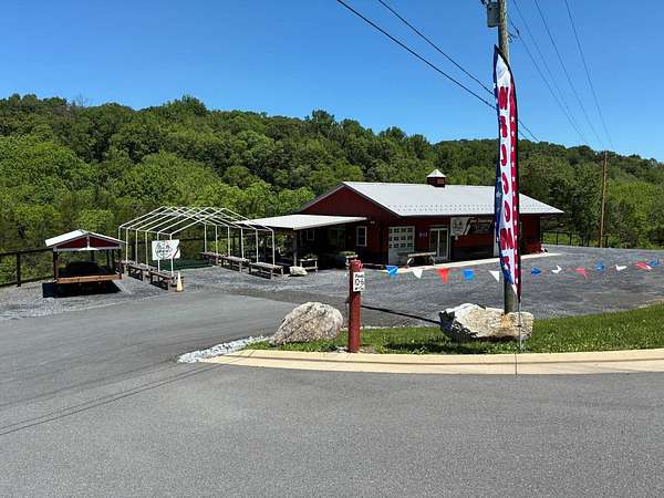 5.5 Acres of Commercial Land for Lease in Bentonville, Virginia