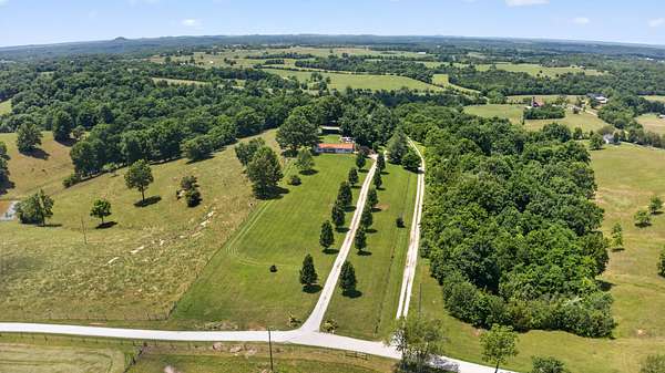 3.34 Acres of Land with Home for Sale in Springfield, Kentucky