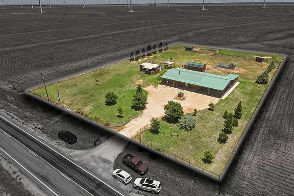 2 Acres of Land with Home for Sale in Roscoe, Texas