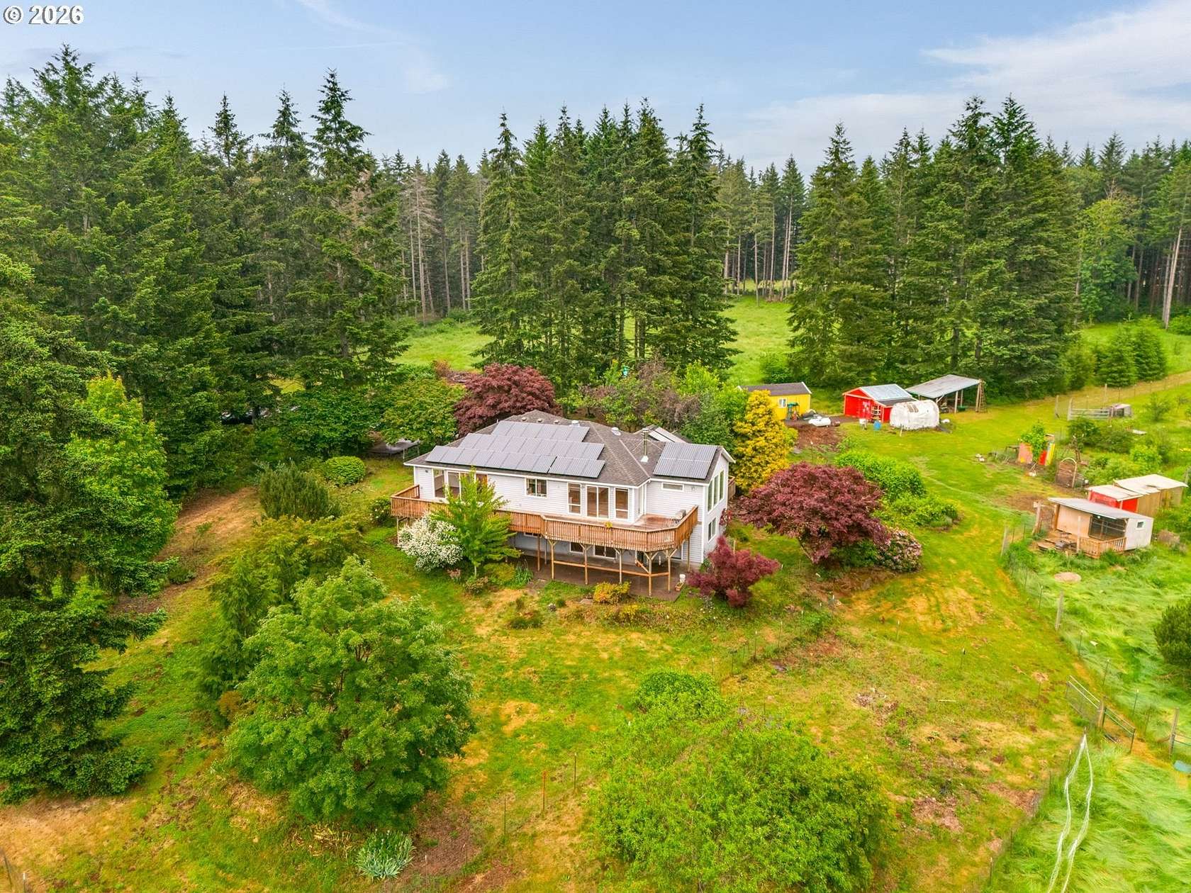 20 Acres of Recreational Land with Home for Sale in Beavercreek, Oregon