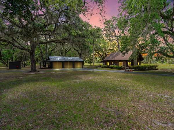 15.3 Acres of Land with Home for Sale in Bushnell, Florida