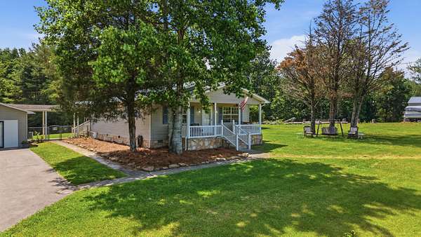 4.44 Acres of Land with Home for Sale in Crossville, Tennessee