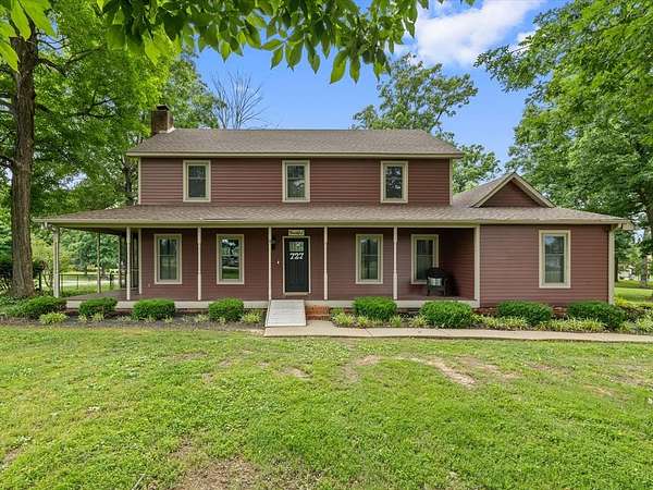 2.5 Acres of Land with Home for Sale in Madisonville, Kentucky