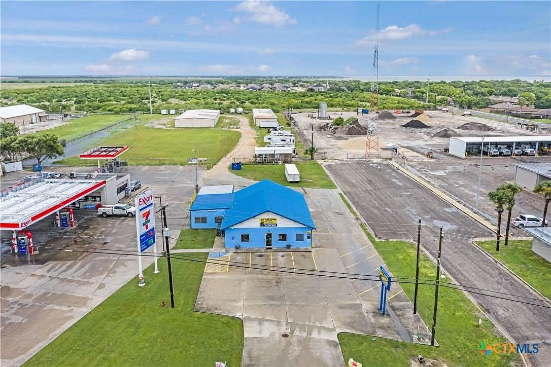 4.59 Acres of Improved Commercial Land for Sale in Port Lavaca, Texas