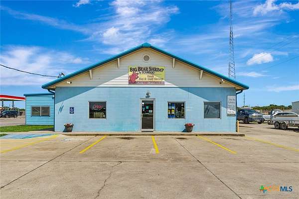 4.59 Acres of Improved Commercial Land for Sale in Port Lavaca, Texas
