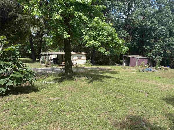 1 Acre of Land for Sale in Crump, Tennessee
