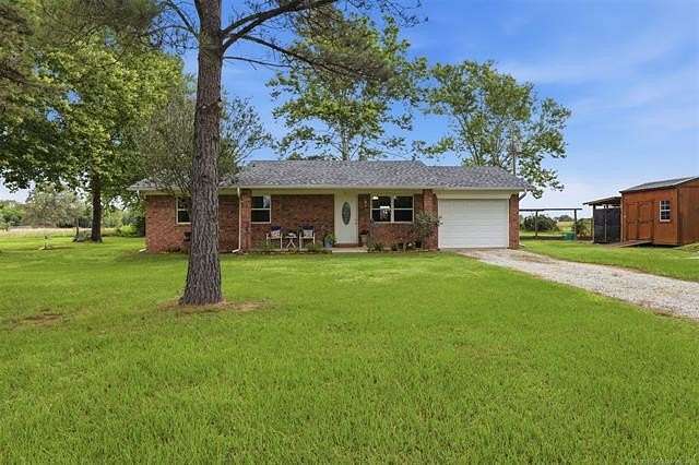 2 Acres of Land with Home for Sale in Atoka, Oklahoma