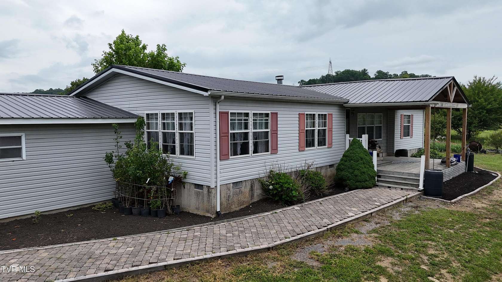 5 Acres of Improved Residential Land for Sale in Rogersville, Tennessee