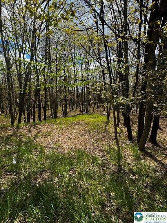 1.28 Acres of Residential Land for Sale in Chestnuthill Township, Pennsylvania