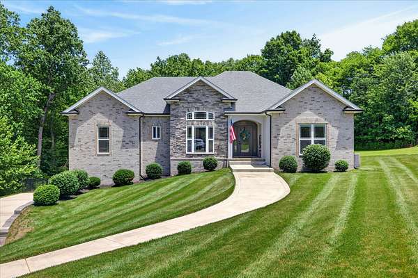 5.25 Acres of Land with Home for Sale in Clarksville, Tennessee
