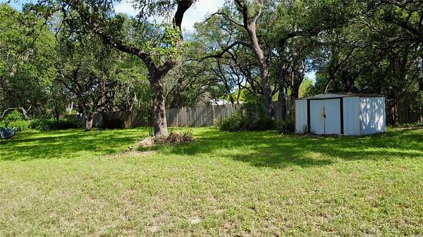0.6 Acres of Residential Land for Sale in Manchaca, Texas