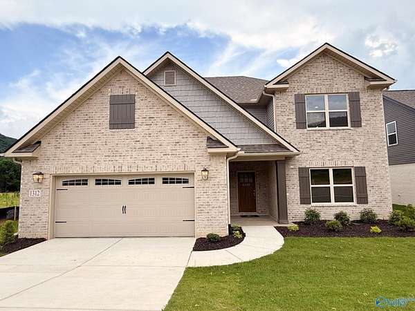19 Acres of Land with Home for Sale in Huntsville, Alabama