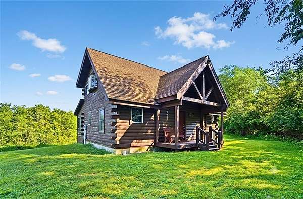 17 Acres of Recreational Land with Home for Sale in Hillsboro, Ohio