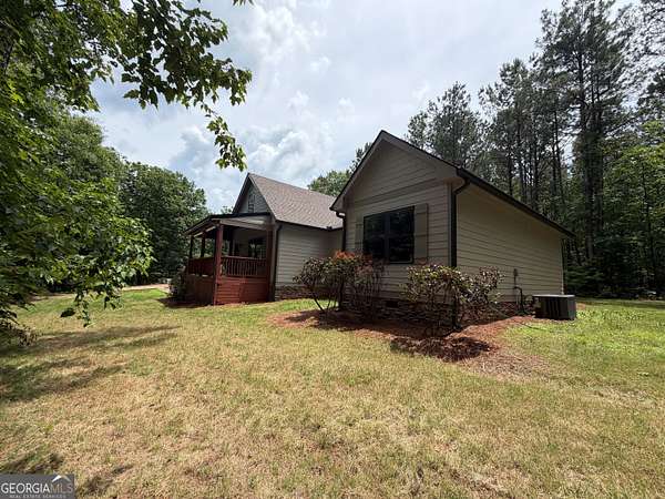 5.7 Acres of Land with Home for Sale in Kingston, Georgia
