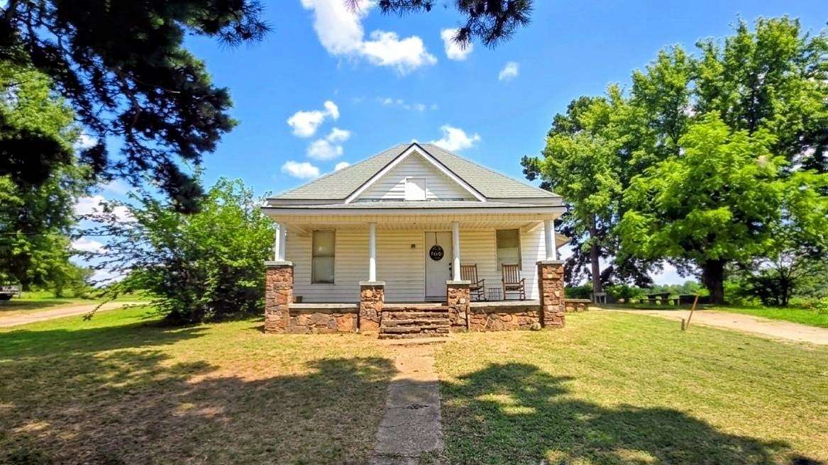 1.85 Acres of Land with Home for Sale in Charleston, Arkansas