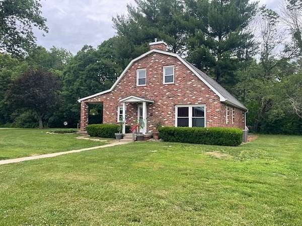 40 Acres of Land with Home for Sale in Rushville, Illinois