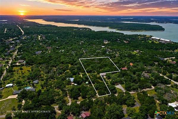 3.62 Acres of Residential Land for Sale in Morgan's Point Resort, Texas