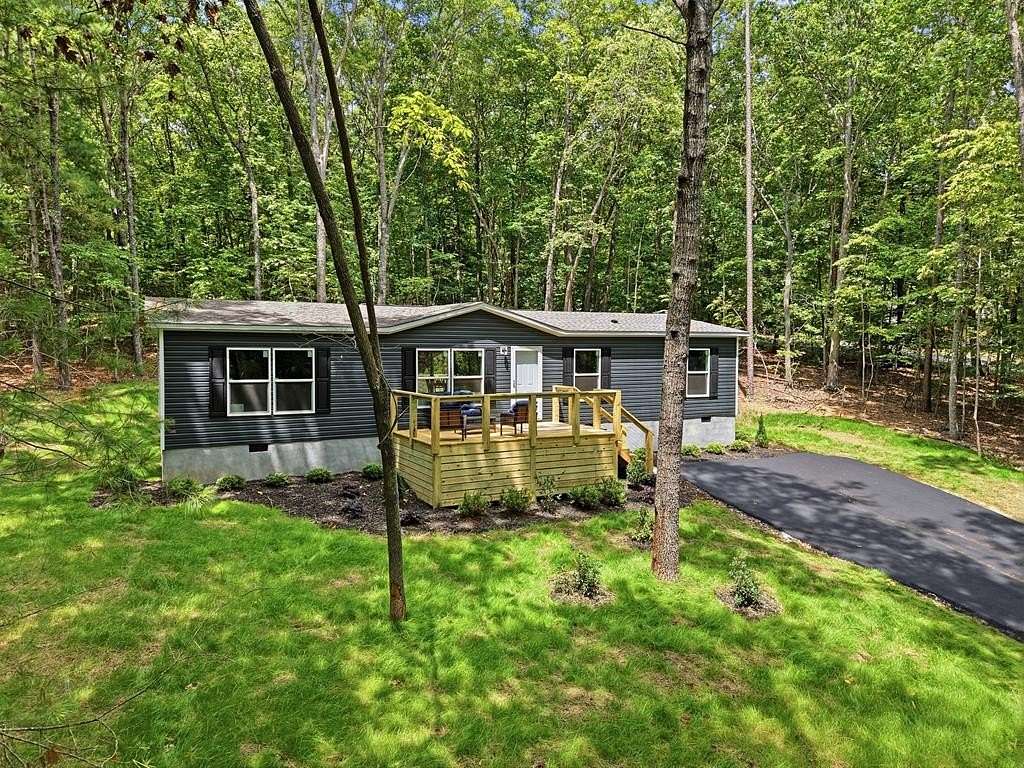 1.52 Acres of Land with Home for Sale in Blairsville, Georgia