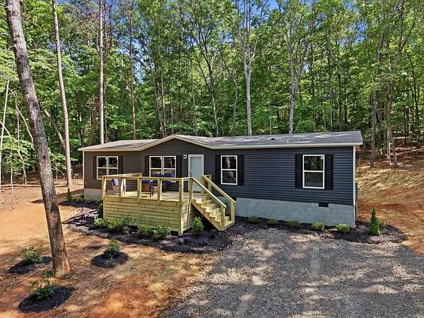 1.52 Acres of Land with Home for Sale in Blairsville, Georgia